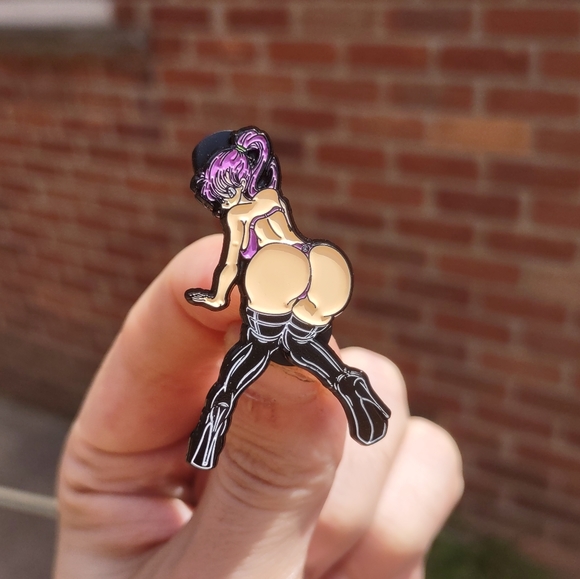 DBZ Beach Bulma Enamel Set (5pc) - Picture 4 of 6